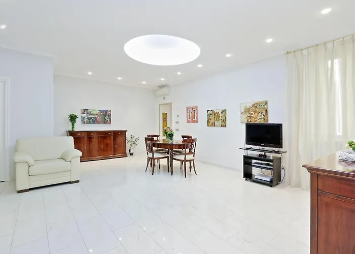 Apartment Luxury 2 Bed Flat - Close To Vatican