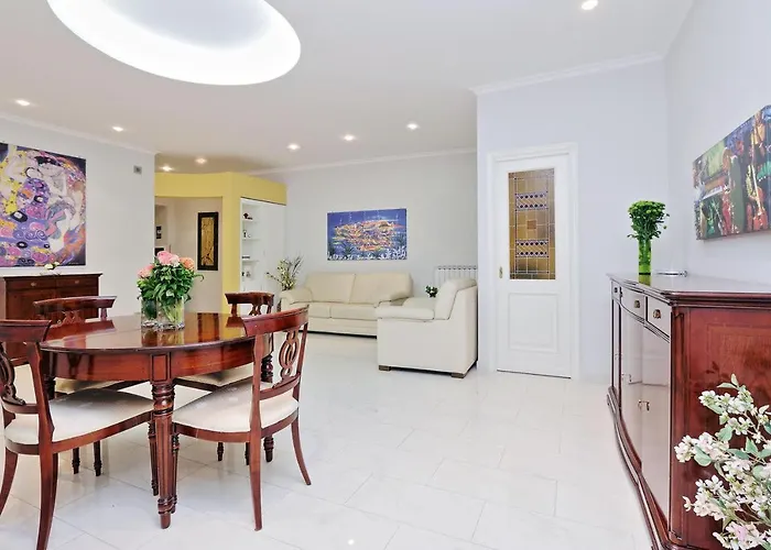 Luxury 2 Bed Flat - Close To Vatican Apartment