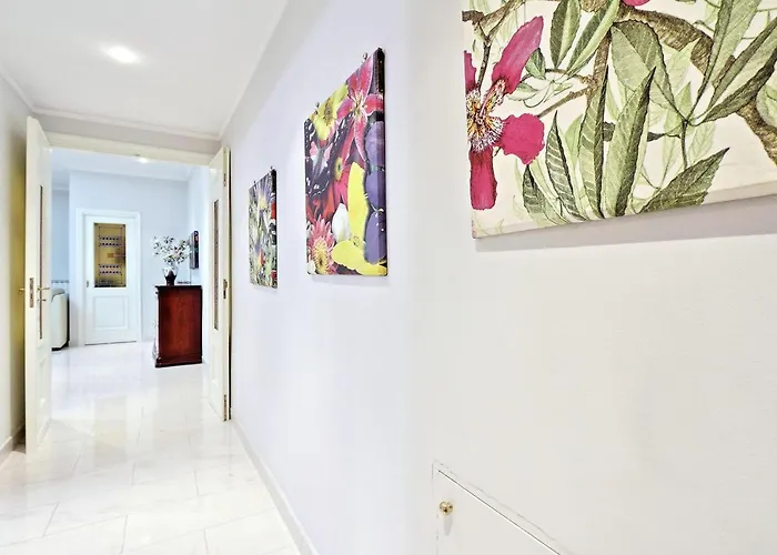 Luxury 2 Bed Flat - Close To Vatican Apartment *