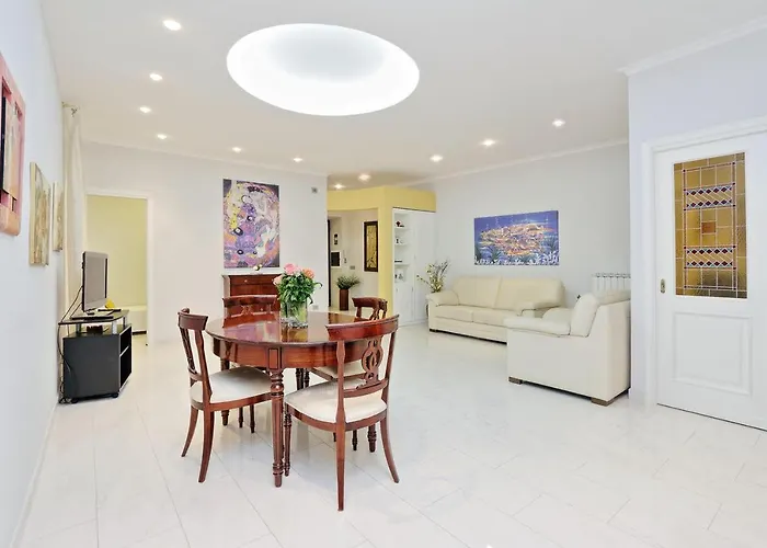 Apartment Luxury 2 Bed Flat - Close To Vatican *